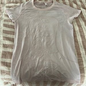 Lululemon swiftly tech short sleeve size 12